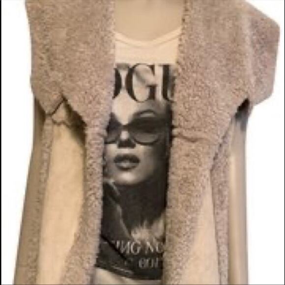 Dolce Cabo Faux Fur Vest- Retro Womens Small Med. Mob Wife - Picture 1 of 9